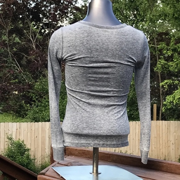 NBA Chicago Bulls Womens Retro Logo Burnout Crew Neck Long Sleeve Gray - Picture 3 of 8